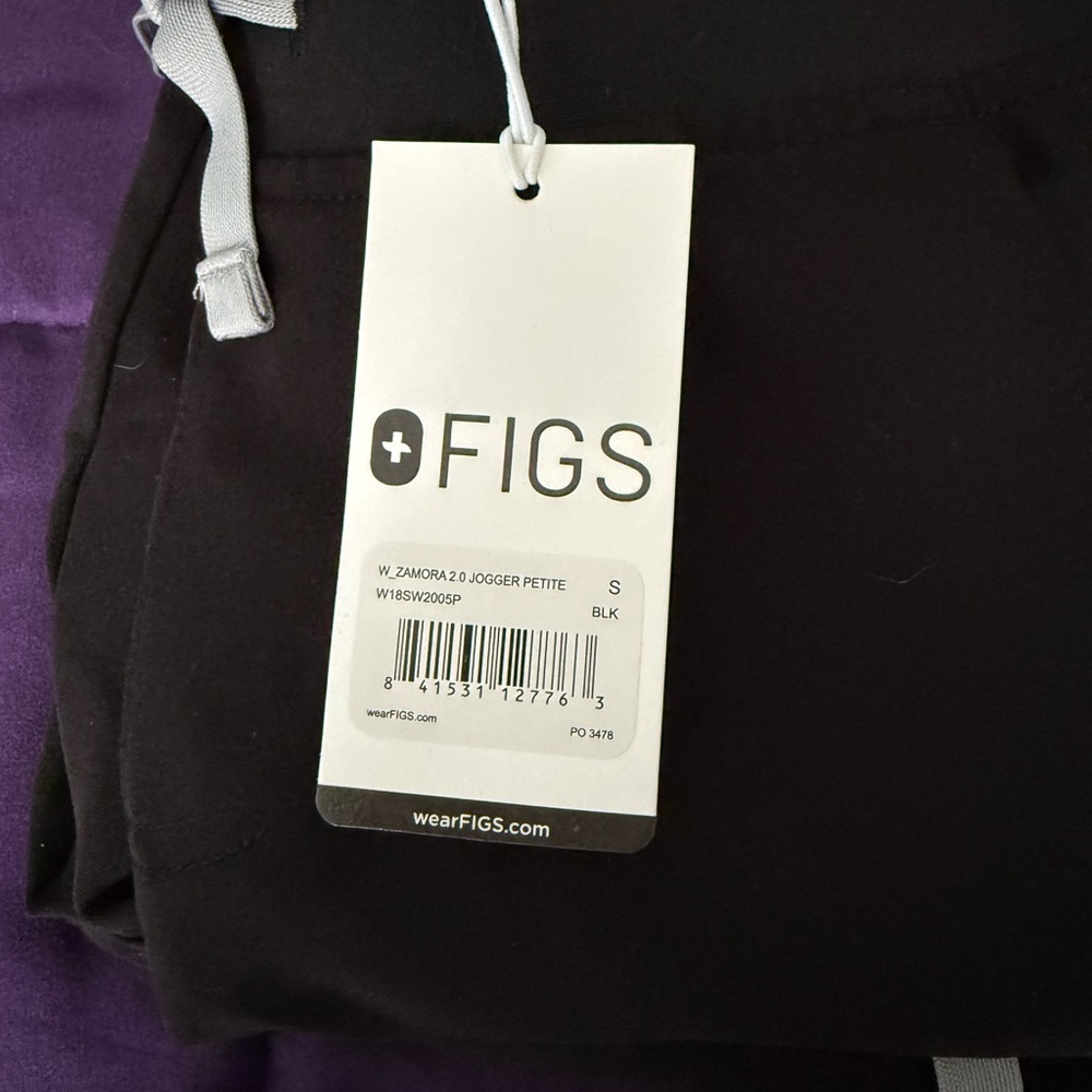 Figs Zamora 2.0 Joggers and Figs Tops **if you see this listing it’s available**